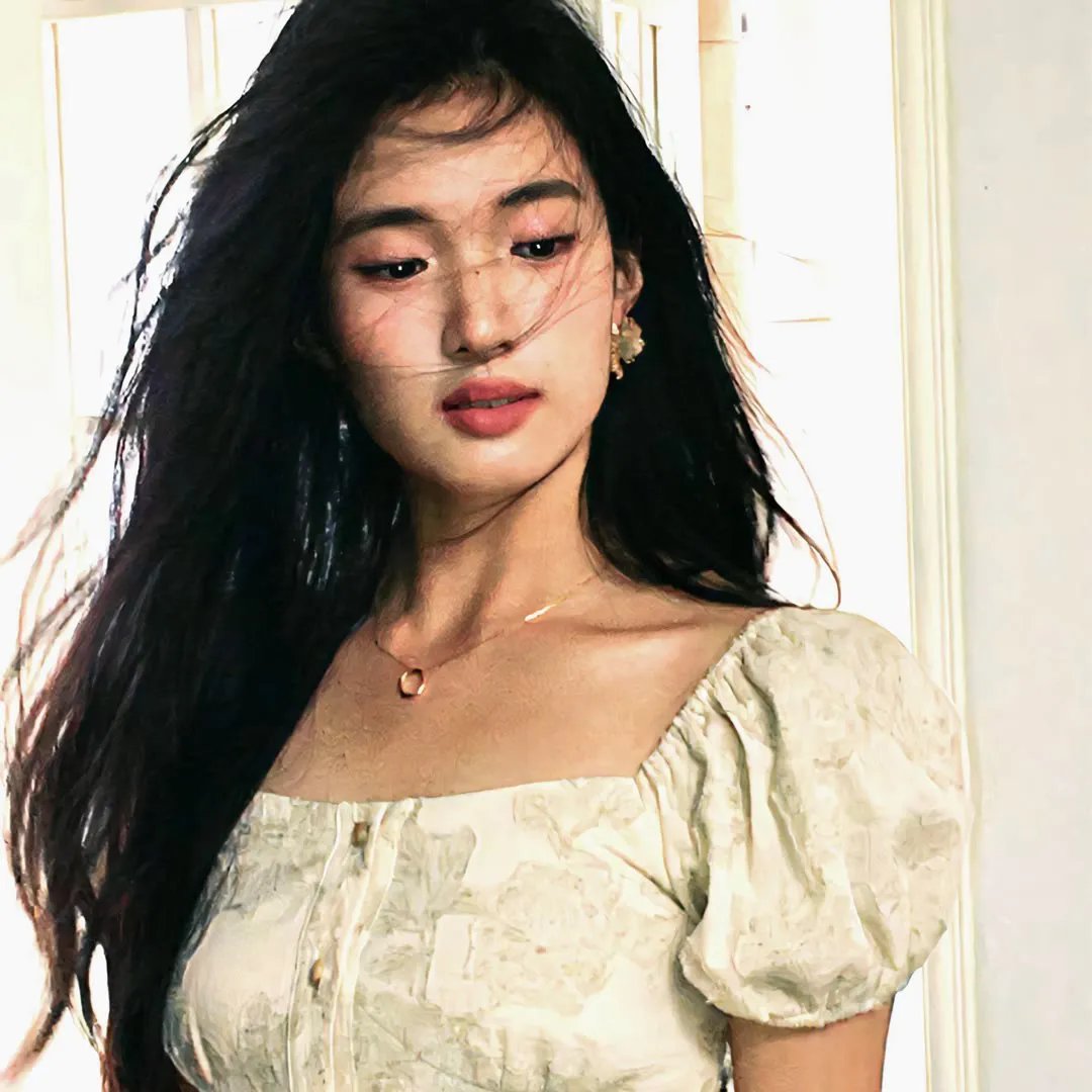 绿野红鸾